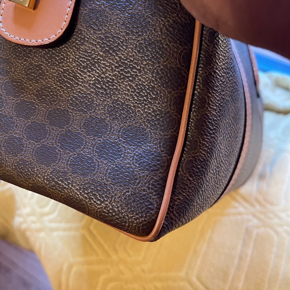 Gorgeous Authentic Celine Boston Bag - Picture 11 of 16